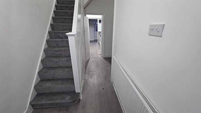 3 Bedroom Property To Rent In Chepstow Gardens, Southall, UB1