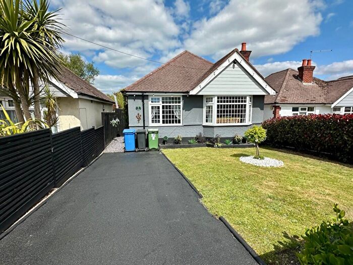 2 Bedroom Detached Bungalow For Sale In Newlyn Way, Poole, BH12