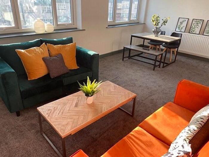 5 Bedroom Apartment To Rent In City Road, Newcastle Upon Tyne, NE1