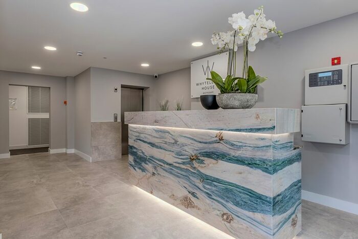 2 Bedroom Flat To Rent In Well Farm Road, Whyteleafe, CR3