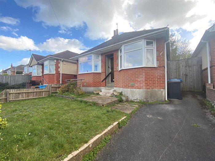 2 Bedroom Detached Bungalow For Sale In Sylvan Road, Poole, BH12