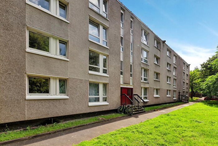 3 Bedroom Flat For Sale In Acre Road, Glasgow, Glasgow City, G20