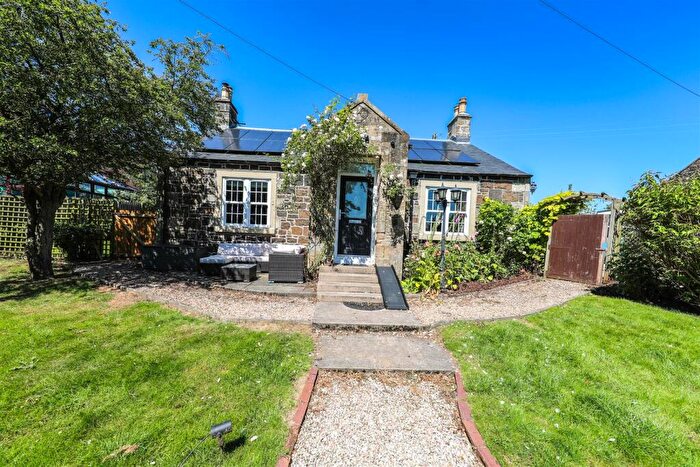 3 Bedroom Cottage For Sale In Walkerton Drive, Leslie, Glenrothes, KY6