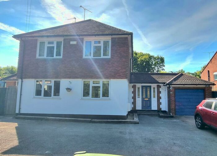 4 Bedroom House To Rent In Bisley, GU24