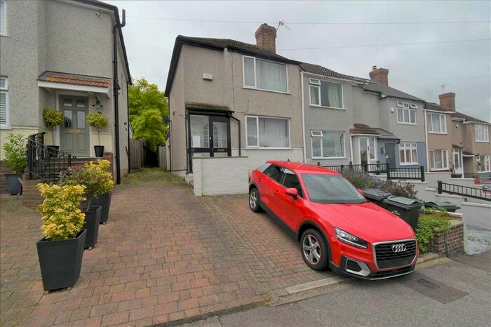 3 Bedroom Property To Rent In Swaisland Road, Dartford, DA1