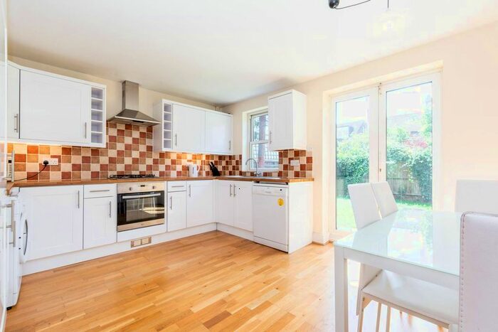 4 Bedroom End Of Terrace House To Rent In Tabor Grove, Wimbledon, London, SW19