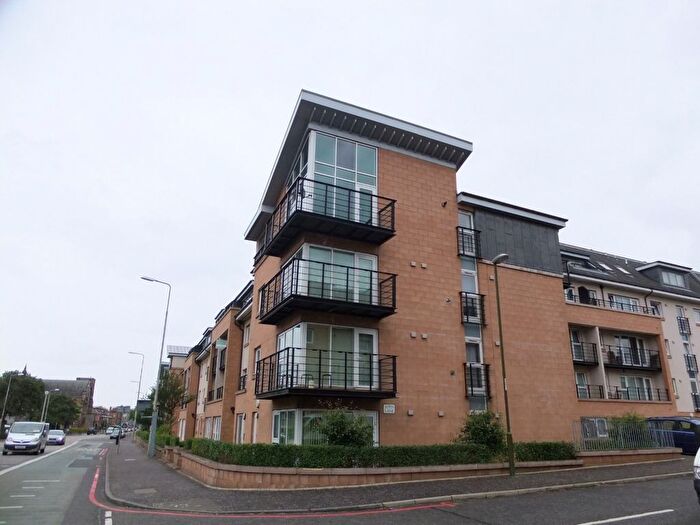 3 Bedroom Flat To Rent In Appin Place, Slateford, Edinburgh, EH14