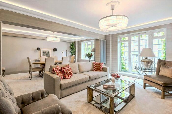 2 Bedroom Flat To Rent In Westminster Gardens, Marsham Street, Westminster, London, SW1P