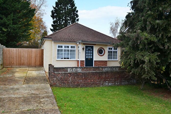 2 Bedroom Bungalow To Rent In Sandy Lane, Orpington, BR6