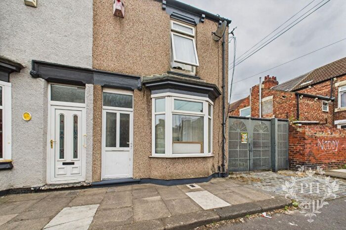 3 Bedroom End Of Terrace House For Sale In Sadberge Street, Middlesbrough, TS3