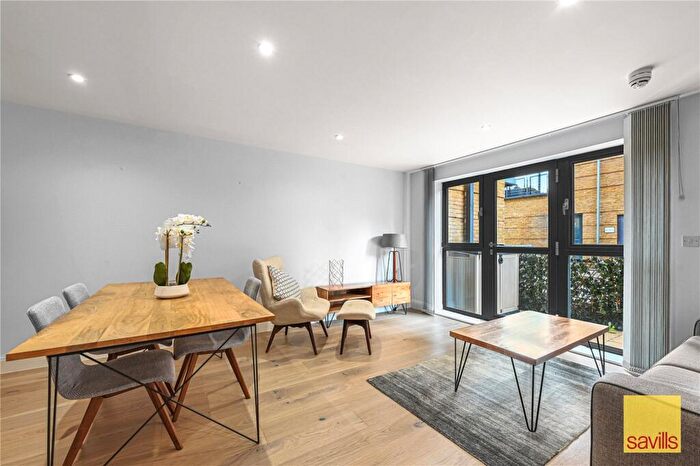 1 Bedroom Apartment For Sale In Spa Road, London, SE16
