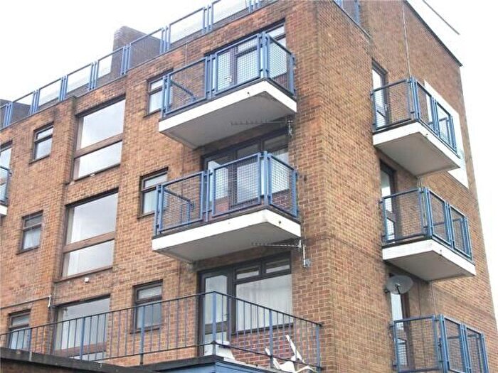 1 Bedroom Property To Rent In Park Farm Drive, Allestree, Derby, DE22