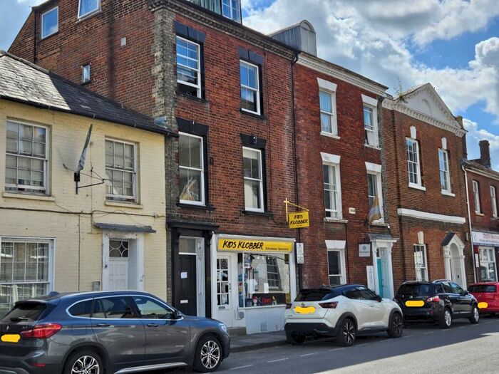 1 Bedroom Flat To Rent In Endless Street, Salisbury, Wiltshire, SP1