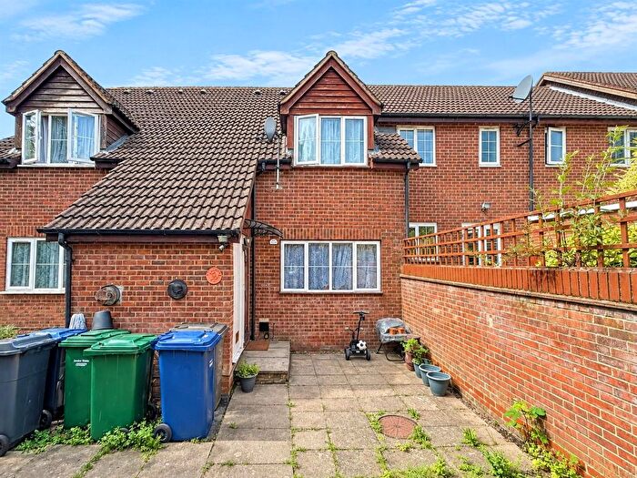 1 Bedroom Terraced House To Rent In Talgarth Walk, London, NW9