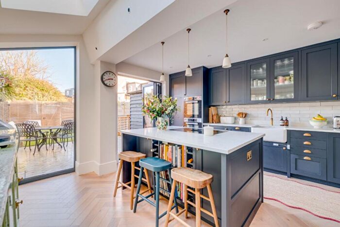 5 Bedroom Terraced House For Sale In White Hart Lane, Barnes, SW13