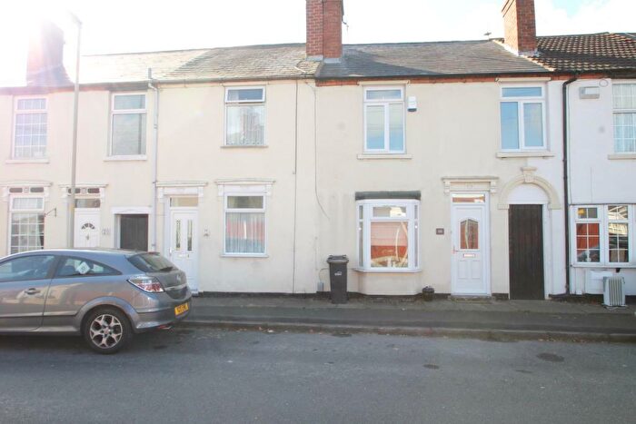 2 Bedroom Terraced House To Rent In Mount Street, Halesowen, West Midlands, B63