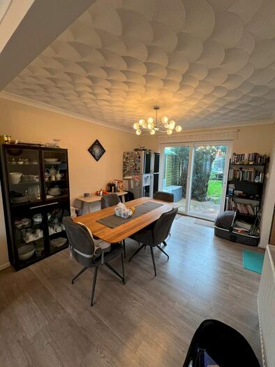 3 Bedroom Semi-Detached House To Rent In Watford, Hertfordshire, WD24