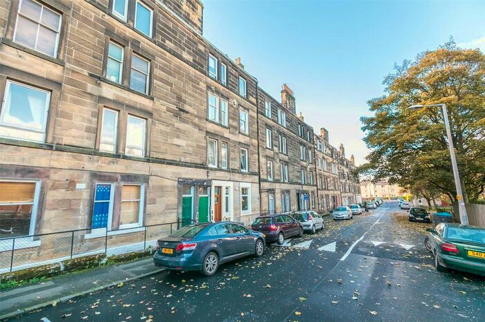 1 Bedroom Flat To Rent In Moat Street, Edinburgh, Midlothian, EH14
