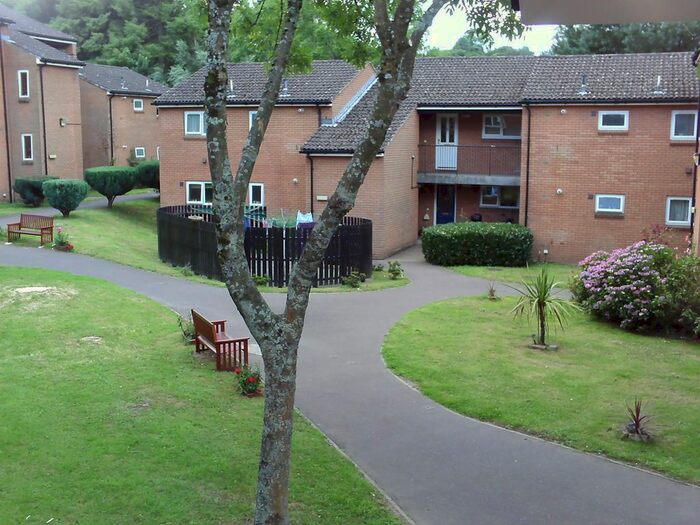 1 Bedroom Flat To Rent In Clearwell Court, Newport, NP10