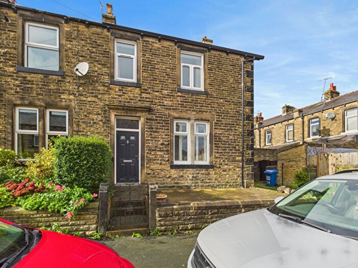 2 Bedroom End Of Terrace House To Rent In Nelson Street, Skipton, BD23