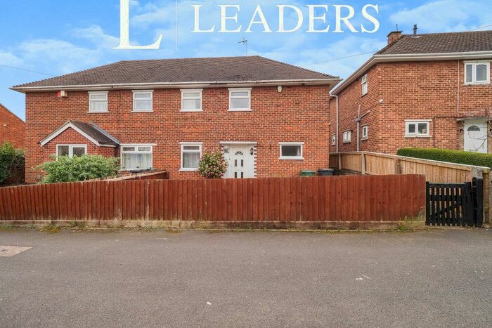 3 Bedroom Semi-Detached House To Rent In Gracedieu Road, Loughborough, LE11