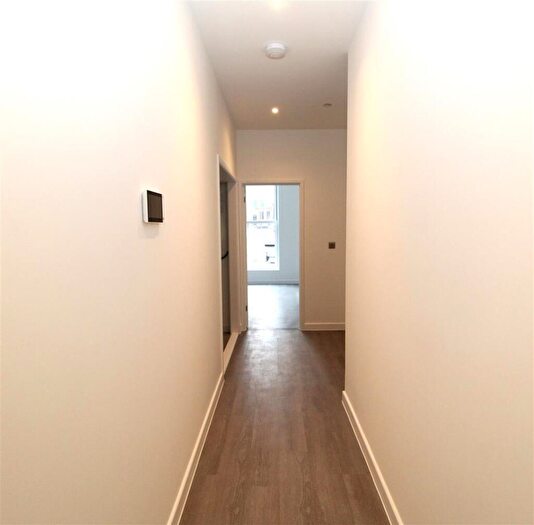 1 Bedroom Flat To Rent In Queen Street, Ramsgate, CT11
