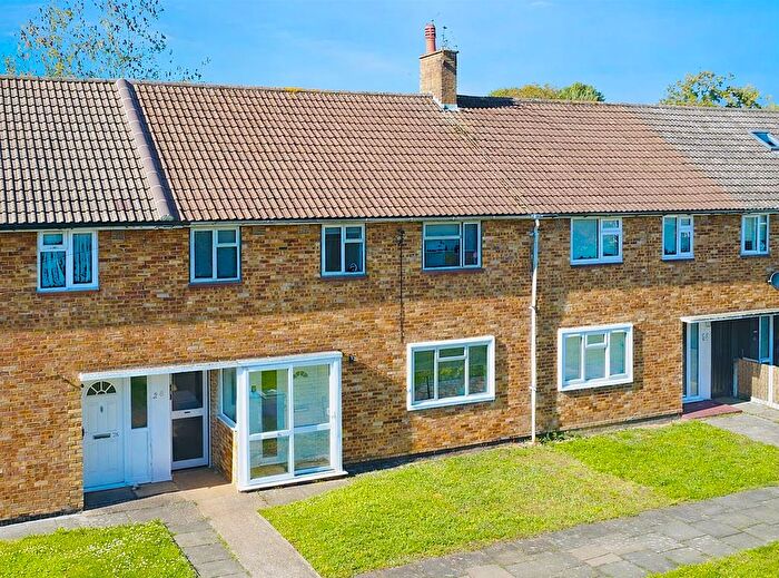 5 Bedroom Terraced House For Sale In Flatfield Road, Hemel Hempstead, HP3