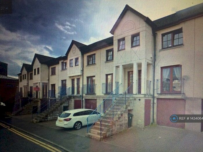 3 Bedroom Terraced House To Rent In The Maltings, Perth, PH1