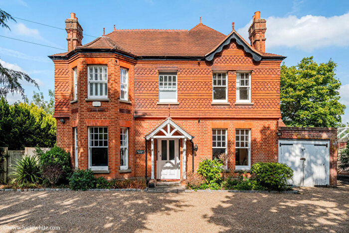 4 Bedroom Detached House For Sale In Westfield Road, Westfield, Woking, Surrey, GU22