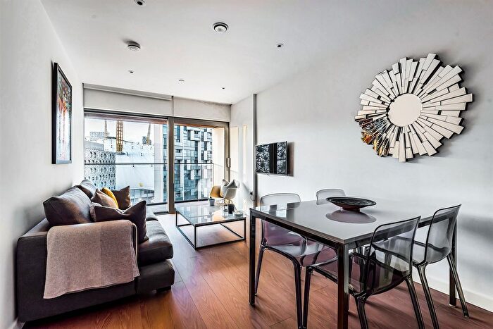 1 Bedroom Flat To Rent In No., Upper Riverside, Cutter Lane, Greenwich Peninsula, SE10