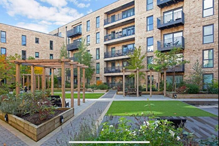 2 Bedroom Flat For Sale In Canal Street, Union Court, MK9
