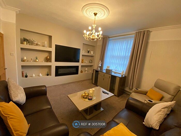 1 Bedroom Flat To Rent In Pennine View, Fleetwood, FY7