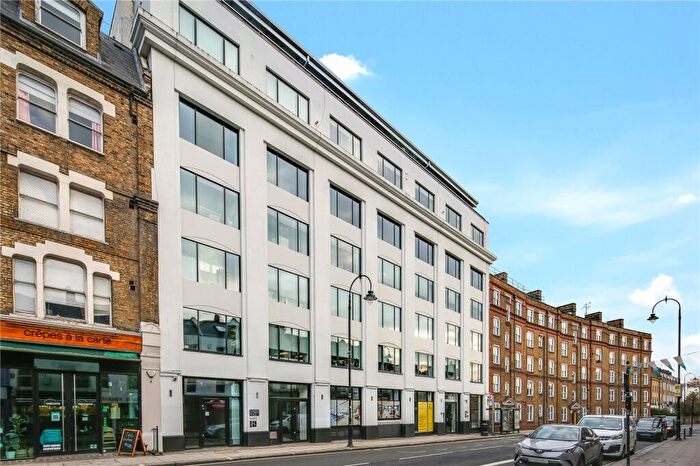3 Bedroom Flat For Sale In Kentish Town Road, Camden Town, London, NW1