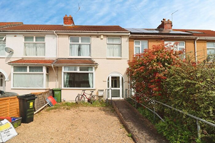 3 Bedroom Terraced House For Sale In Sixth Avenue, Bristol, Gloucestershire, BS7