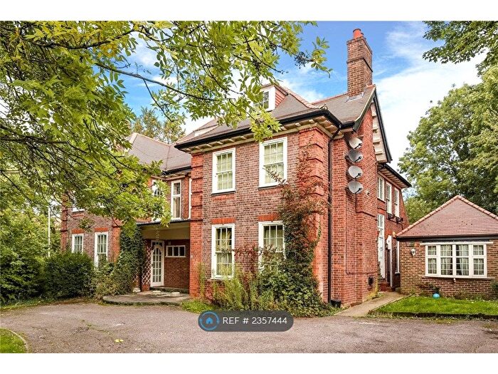 2 Bedroom Flat To Rent In Frithwood Avenue, Northwood, HA6