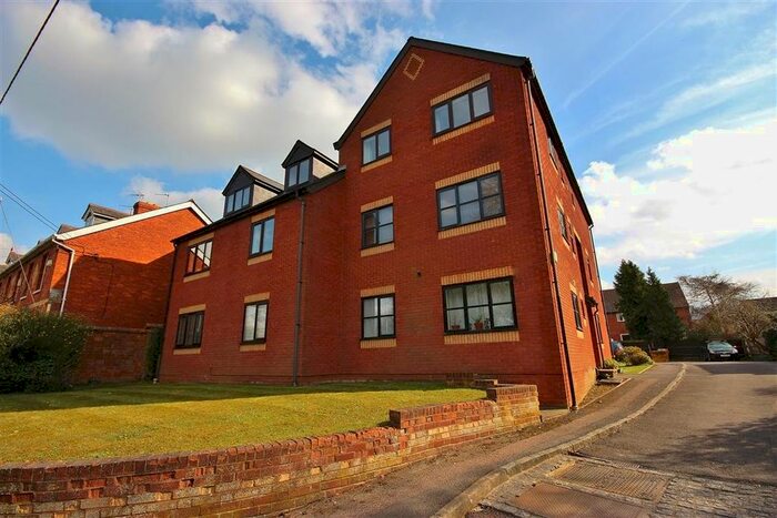 1 Bedroom Flat To Rent In Charter House, Ormond Road, Wantage, Oxfordshire, OX12