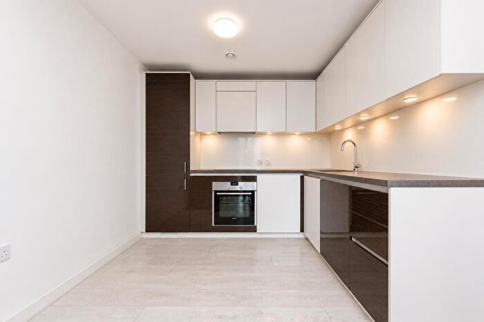 2 Bedroom Flat For Sale In Empire Way, Wembley, HA9