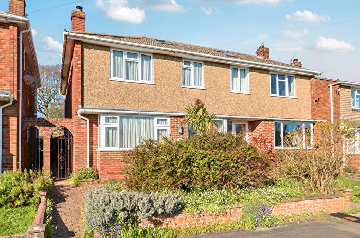 3 Bedroom Semi-Detached House For Sale In Blackbrook Road, Fareham, Hampshire, PO15