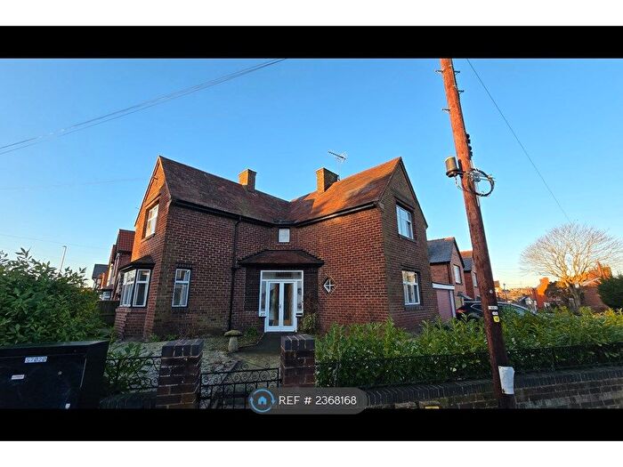 3 Bedroom Detached House To Rent In Monkmoor Road, Shrewsbury, SY2