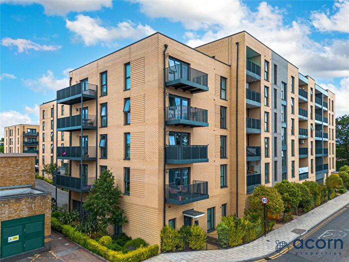 1 Bedroom Apartment For Sale In Halley House, Westmoreland Road, Queensbury, London, NW9