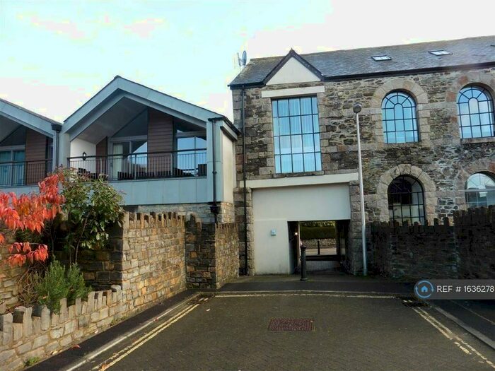 2 Bedroom Maisonette To Rent In Heritage Park, Tavistock, PL19