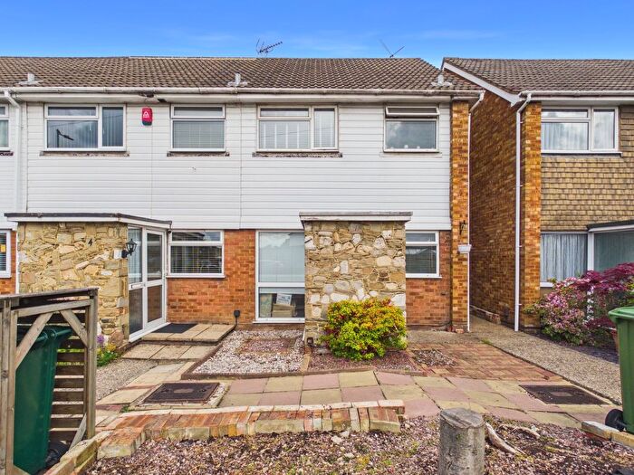 3 Bedroom Terraced House For Sale In Hendon Terrace, Chertsey Road, Ashford, Middlesex, TW15