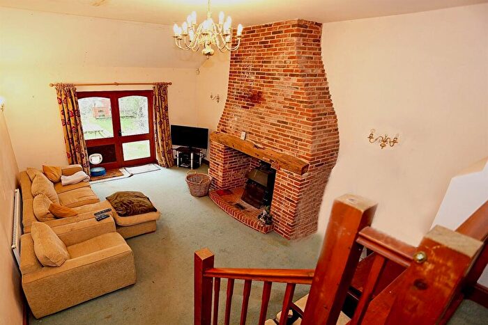 3 Bedroom House For Sale In Church Road, Reedham, Norwich, NR13