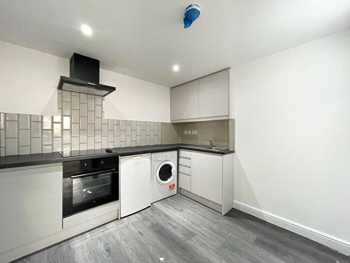 Apartment To Rent In Old Steine -, P17