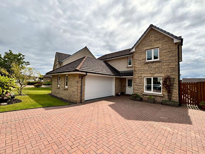 4 Bedroom Detached House For Sale In Inchgarvie Avenue, Burntisland, KY3
