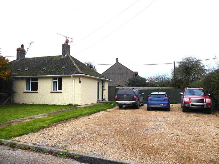 1 Bedroom Semi-Detached Bungalow To Rent In Hill View, Kingston, Sturminster Newton, DT10