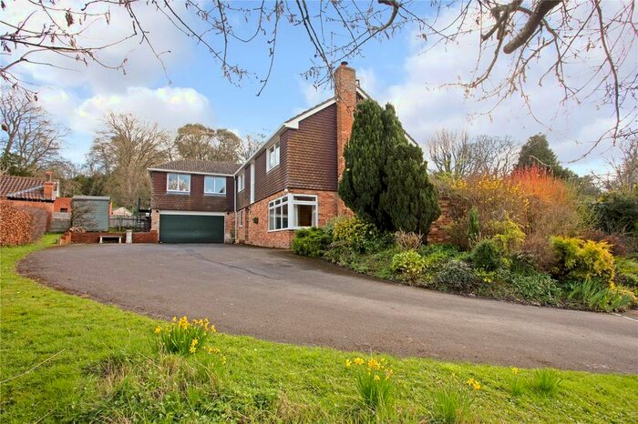 5 Bedroom Detached House For Sale In New Street, Winterbourne Stoke, Salisbury, SP3