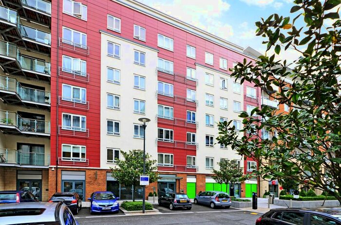 1 Bedroom Flat To Rent In Boulevard Drive, Colindale, London, NW9