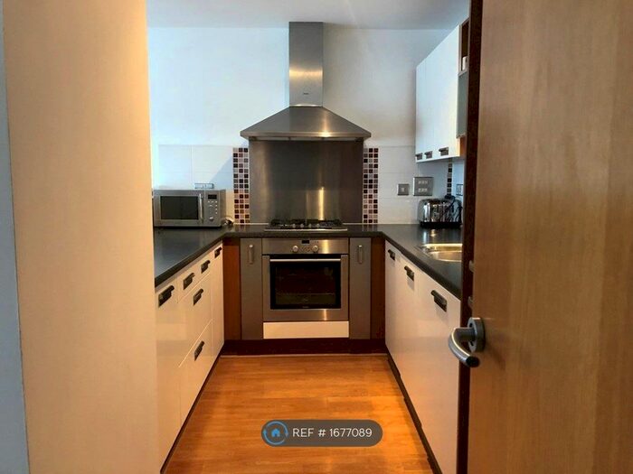 1 Bedroom Flat To Rent In Meadowside Quay Walk, Glasgow, G11