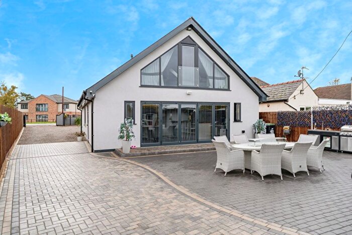 4 Bedroom Detached Bungalow For Sale In Mildenhall Road, Fordham, Ely, CB7